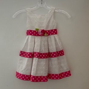 Girls size 3 white and pink summer dress.